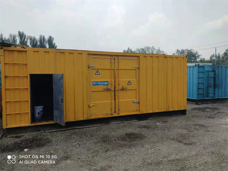 八公山200KW柴油发电机组需要配备什么型号的电缆线？