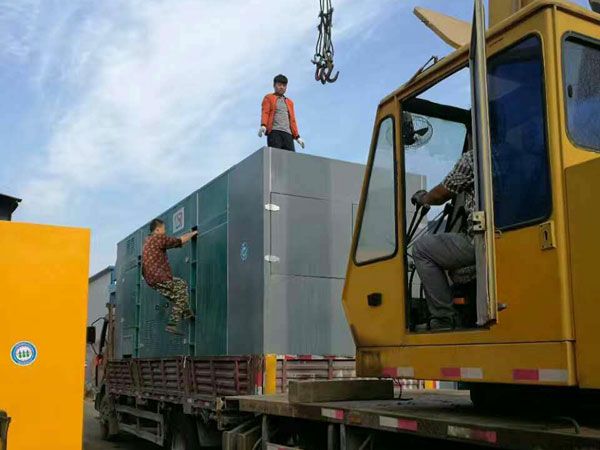 八公山更换水冷式机油散热器密封件的操作流程是怎样的？